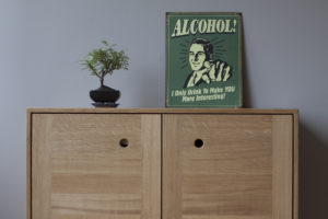 Bar Cabinet front